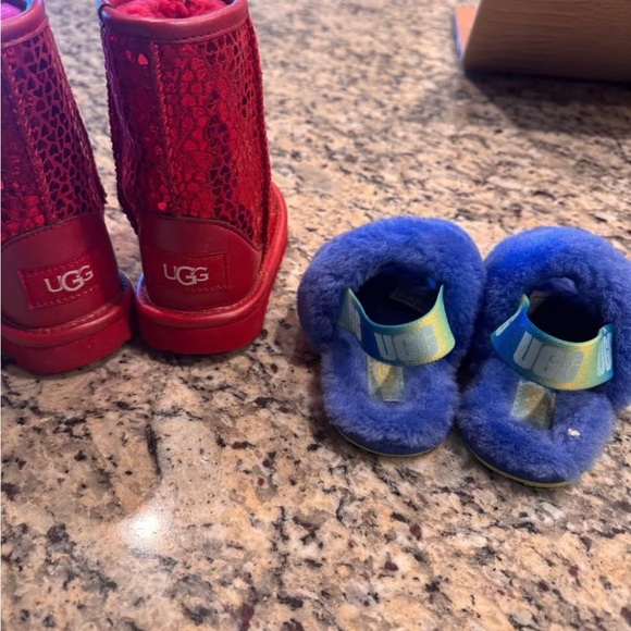Ugg toddler size 7, 2 pairs - Picture 2 of 3